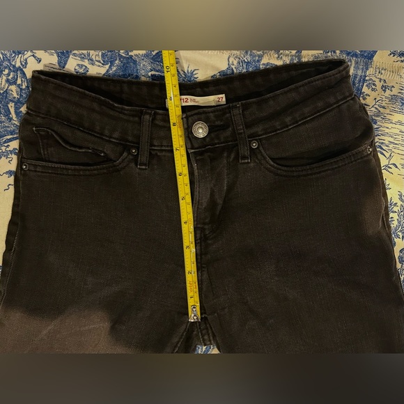 Levi’s 712 High Rise Skinny - Picture 7 of 8